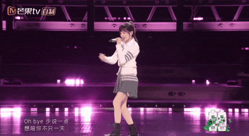 王心凌一首《爱你》让我们重返青春，你可记得你年轻的模样?